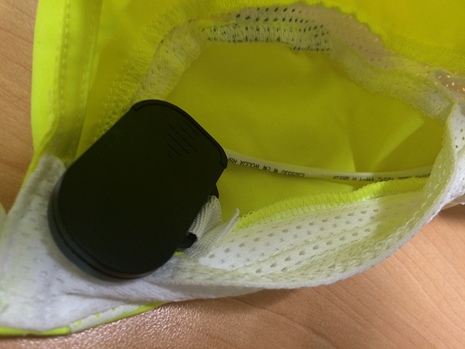 迪卡侬快羚径（Kalenji）夜跑系列产品测评