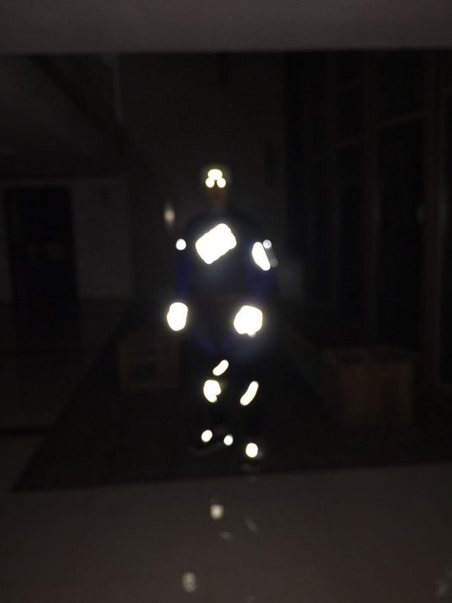 迪卡侬快羚径（Kalenji）夜跑系列产品测评