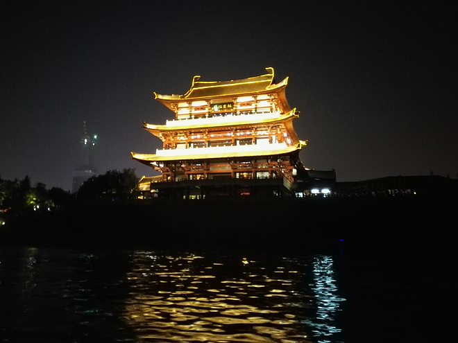 跑游记|爱长沙，辣就跑——记TCL2015长沙国际马拉松赛