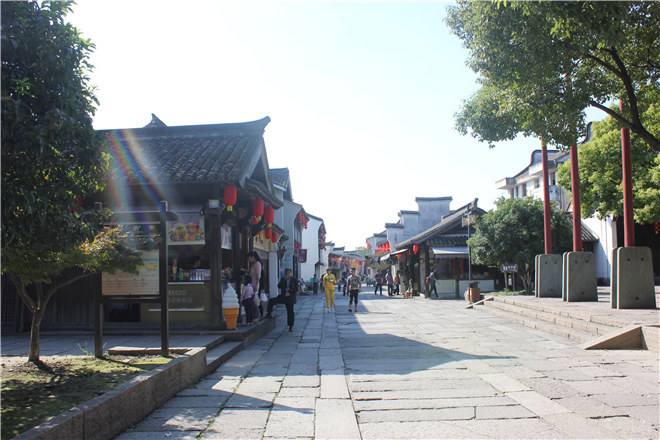 钱江追潮马拉松告诉你：最“潮”马拉松长什么样？