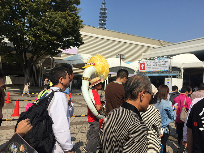 跑过彩虹色的大阪