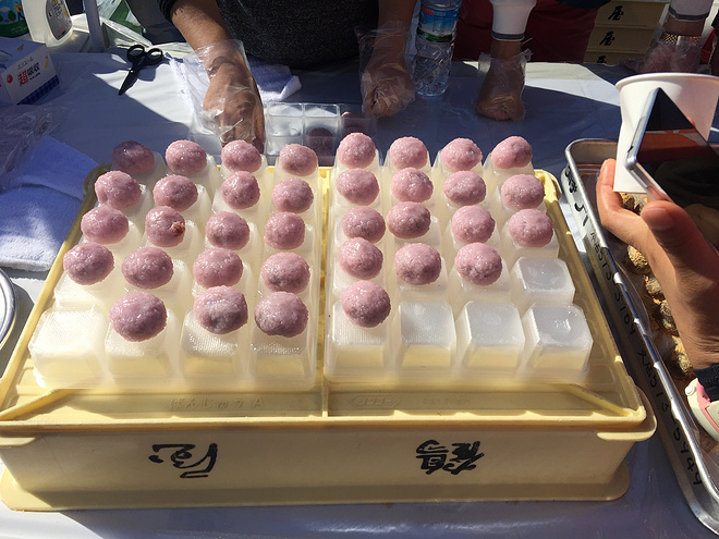 跑过彩虹色的大阪