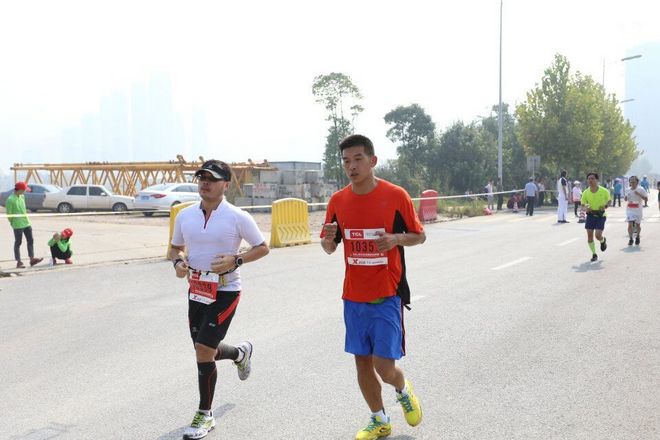 跑游记|爱长沙，辣就跑——记TCL2015长沙国际马拉松赛