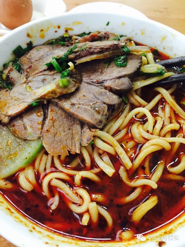 梦想穿过了西域 | 纪念丝路之上的敦煌马拉松