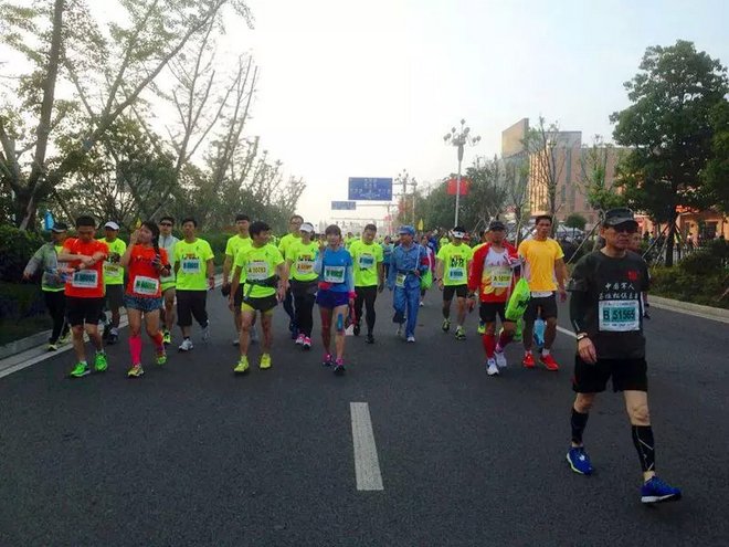 痛并快乐着---2015年宁波马拉松小记