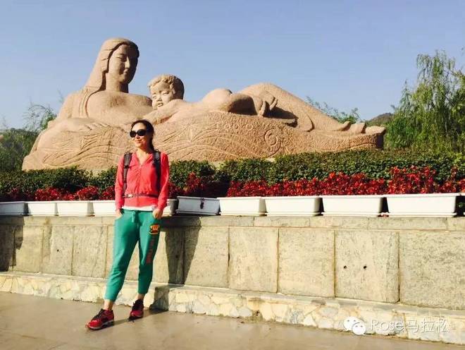 梦想穿过了西域 | 纪念丝路之上的敦煌马拉松