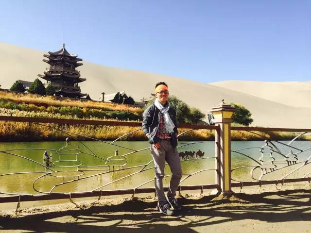 闭馆，车祸，不毛地 ｜ 2015敦煌马拉松2333之旅