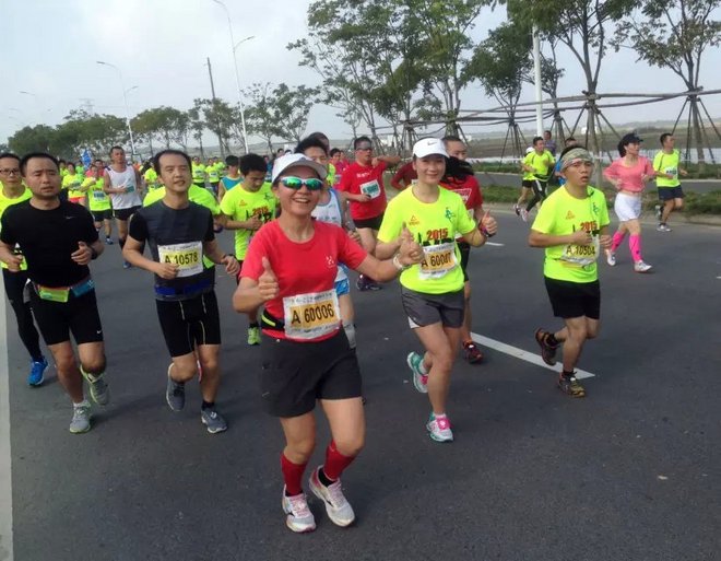 痛并快乐着---2015年宁波马拉松小记