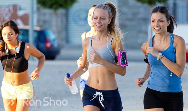 萌妹夜间出（约）行（跑），教你远离“狼人”Gank！