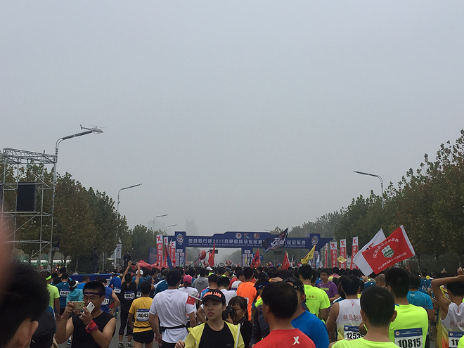 第一次背靠背的马拉松-合肥马拉松2015