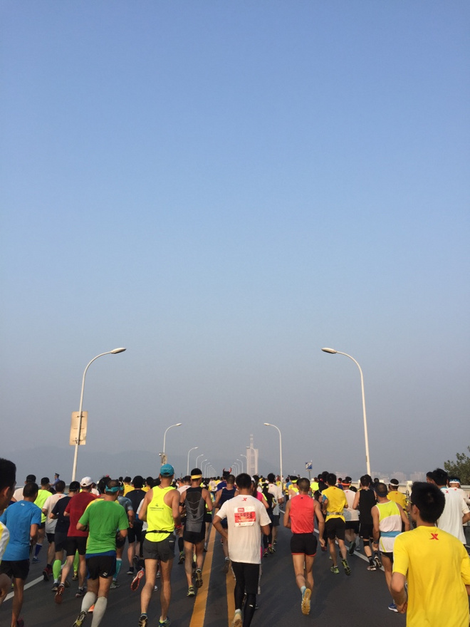 辣跑长沙，记我的第一次全马