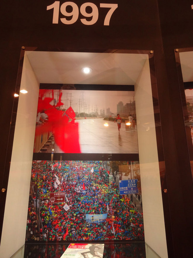 生涯首马与上海滩结缘 跪谢雨神不杀之恩