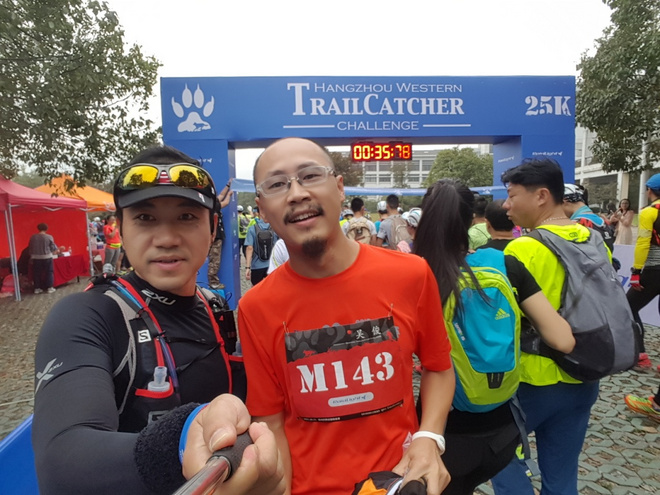 两个老男人的追狼之旅