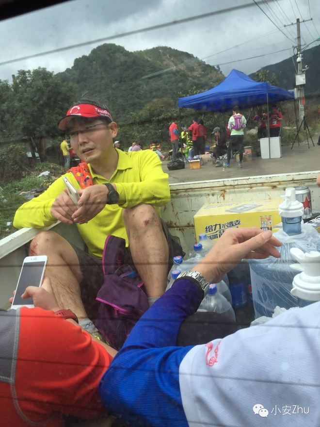 在山泥地里跑一场白送的马拉松