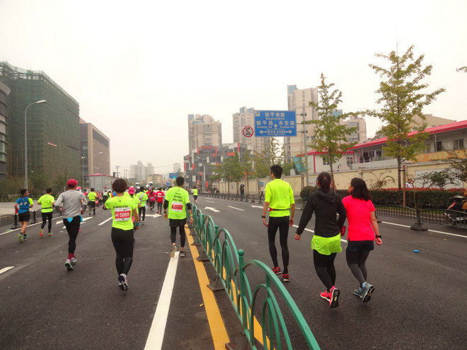生涯首马与上海滩结缘 跪谢雨神不杀之恩
