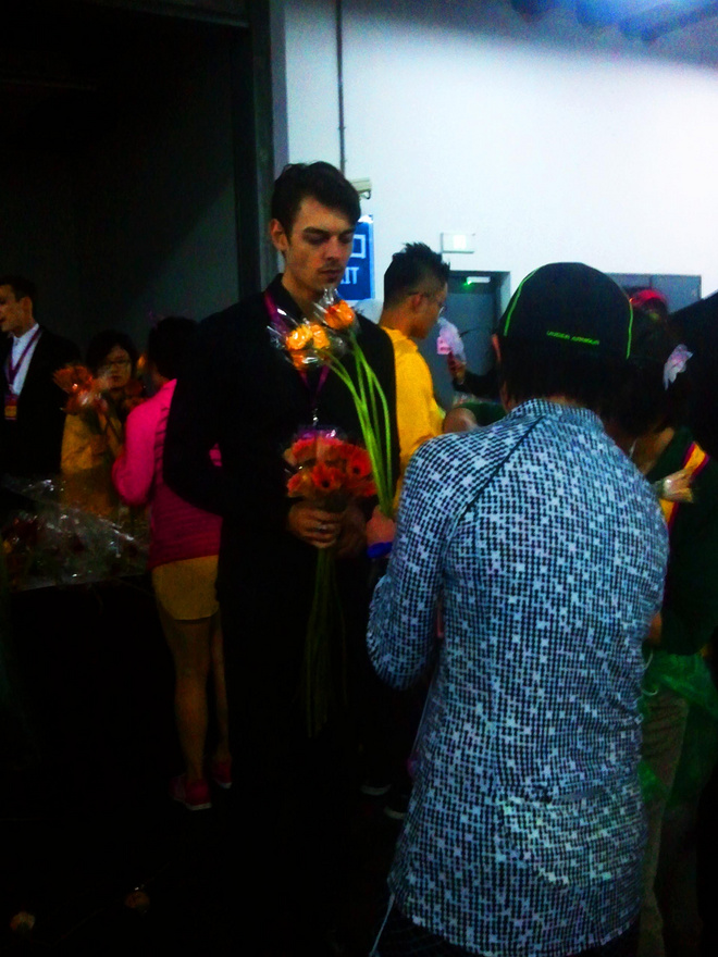 雨中奔跑---上海浦东国际女子半程马拉松赛众测报告