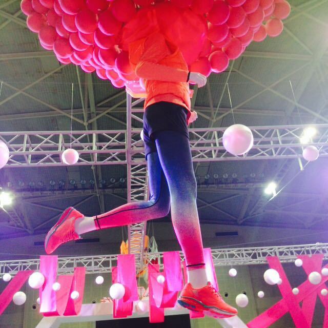 美，在路上；跑，活自己——上海浦东国际女子半程马拉松赛众测报告