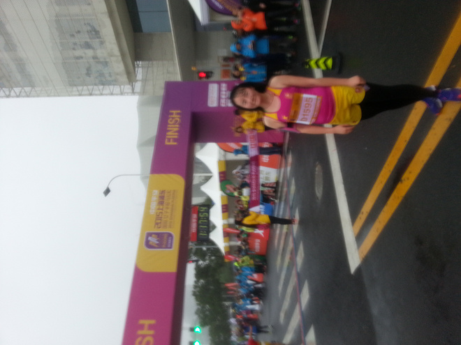 测评：【浦东国际女子马拉松】我们就是最美的风景