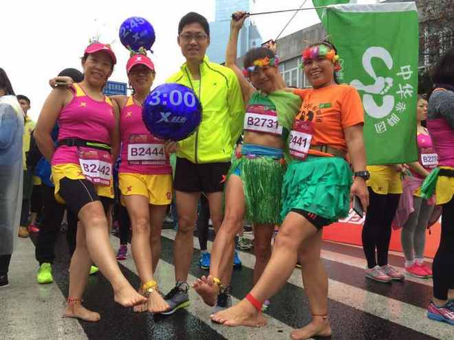 女人花---上海女子半程马拉松关门兔赛记