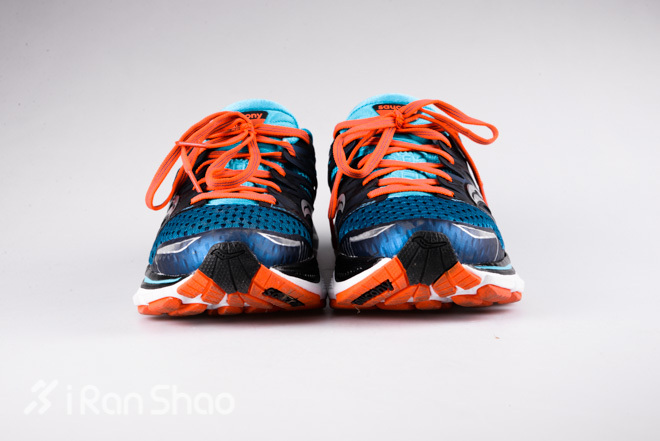 开箱 | 抉择快慢，Saucony 圣康尼 Triumph ISO