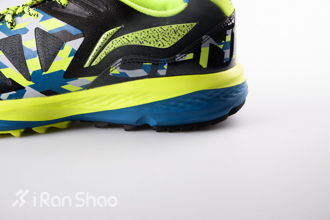 评测 | 踩着云彩跑过秋冬—李宁云二代冬款跑鞋评测