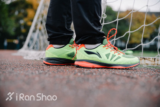 评测 | 云端之梦坚若磐石，李宁云二代冬季款跑鞋