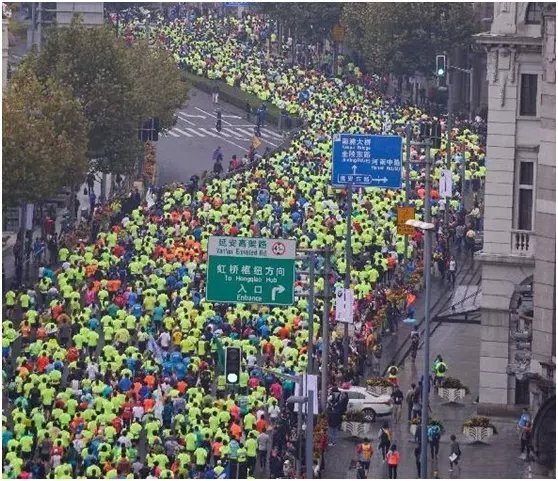 上马奖牌，送给女儿的生日礼物