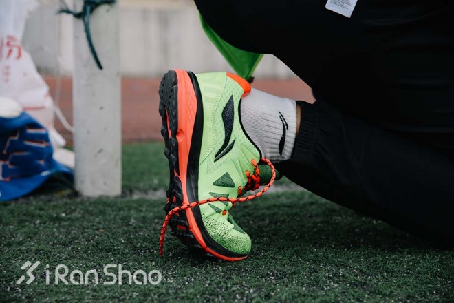 评测 | 云端之梦坚若磐石，李宁云二代冬季款跑鞋