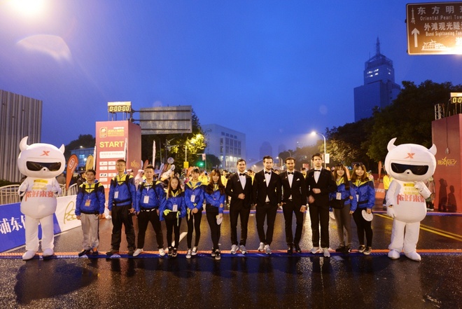 据说今天有一场颜值最高的马拉松！