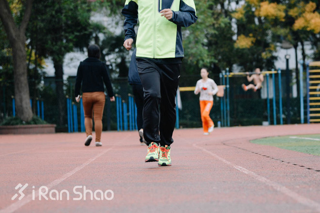 评测 | 云端之梦坚若磐石，李宁云二代冬季款跑鞋