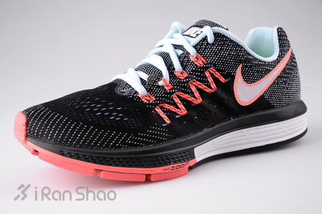 开箱 | Nike Air Zoom Vomero 10，漂亮得不像实力派