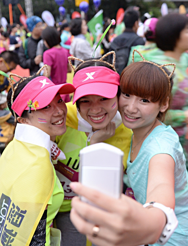 据说今天有一场颜值最高的马拉松！