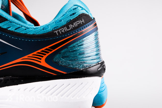 开箱 | 抉择快慢，Saucony 圣康尼 Triumph ISO