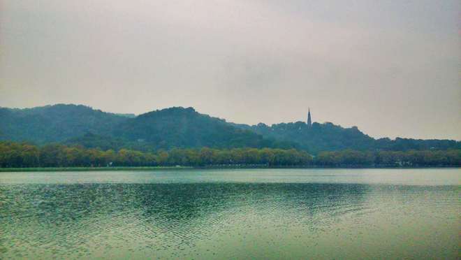 自己报的名，含着泪也要跑完