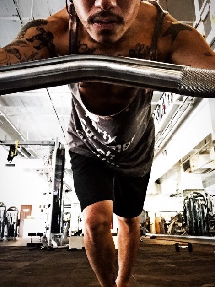 “如果我想你，我愿意翻越四个半小时的山路，来到你面前。”——纪录在我与柴古唐斯恋爱的四个半小时里