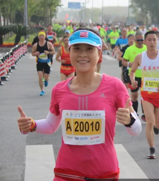 一直在路上-跑步四年级生交的首次全马作业