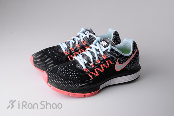 开箱 | Nike Air Zoom Vomero 10，漂亮得不像实力派