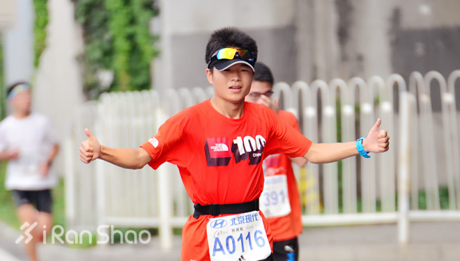 侬好上马 | 我们和一些跑步老鸟聊了聊跑上马「决胜点」