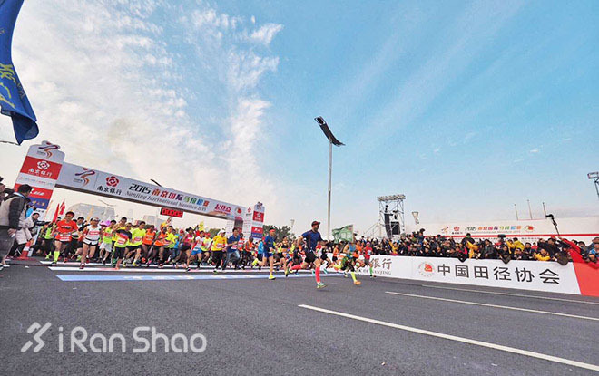 回顾 | 首届南马，一场“出人意料”的马拉松