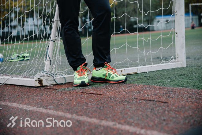 评测 | 云端之梦坚若磐石，李宁云二代冬季款跑鞋