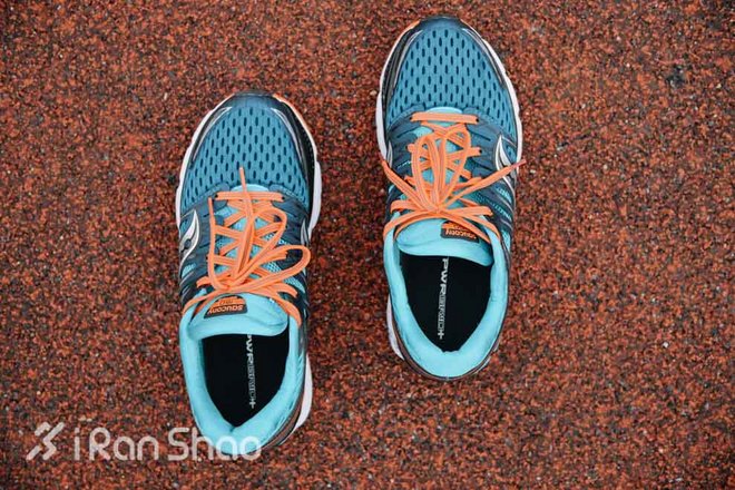评测 | Saucony 圣康尼 Triumph ISO，向那些缓震弱鸡跑鞋致敬