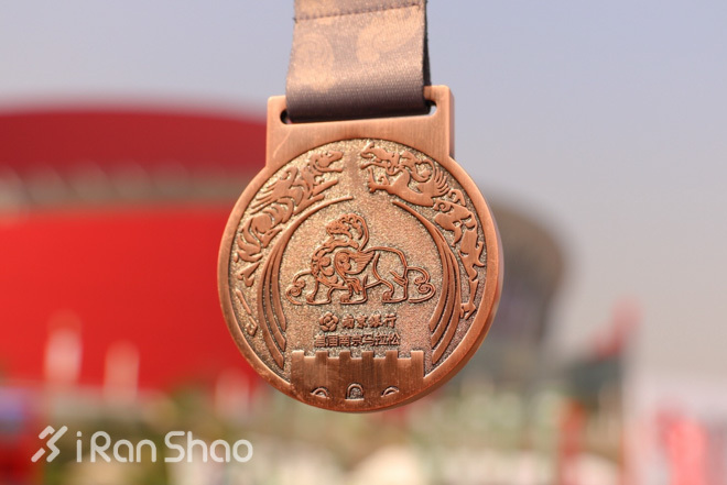 回顾 | 首届南马，一场“出人意料”的马拉松