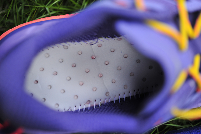 盛名之下 当高缓冲遇上V大底  ——Hoka One One Speedgoat测评