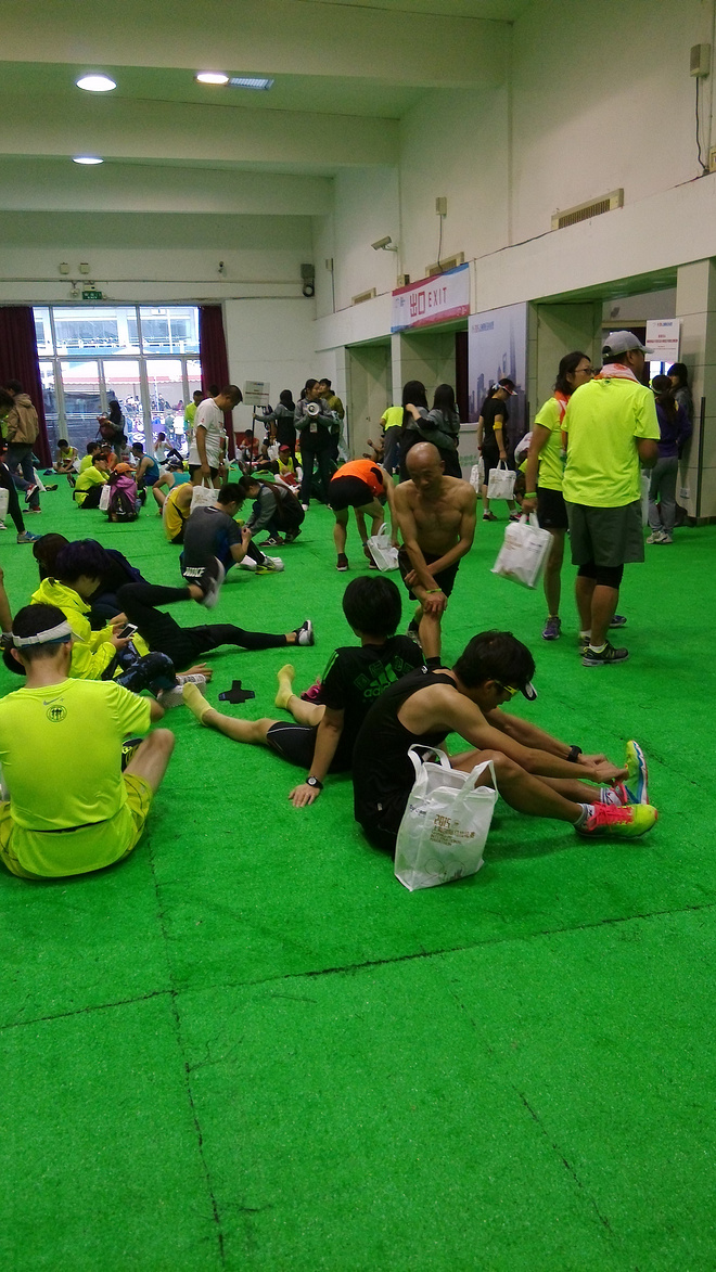 【众测报告】冲天热力透申城，满城尽带荧光绿（上马10公里&半马）