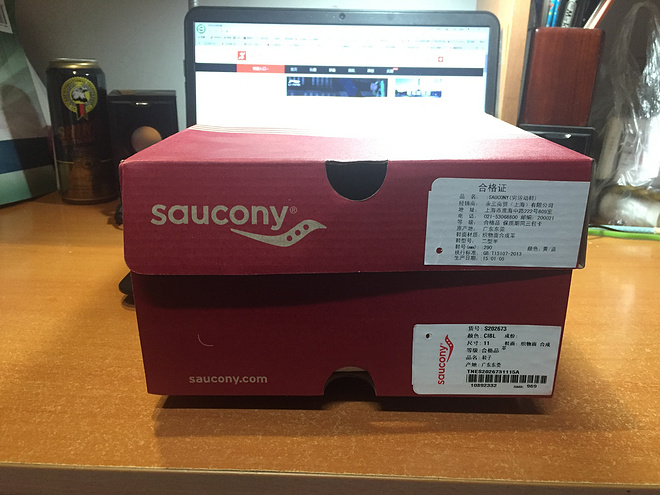 稳中求轻：SAUCONY 索康尼 Mirage 5 轻量支撑跑鞋 开箱简评