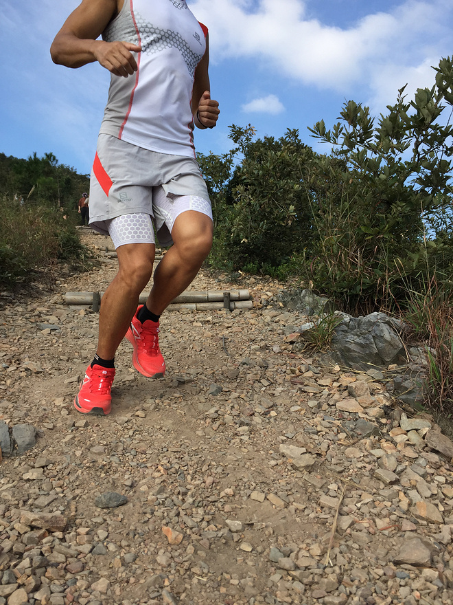 下坡致胜—梦想中的红翼 salomon s-lab wings 简单测评