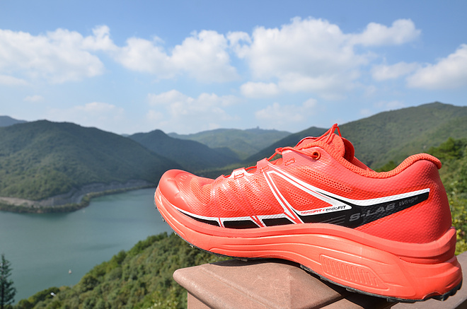 下坡致胜—梦想中的红翼 salomon s-lab wings 简单测评