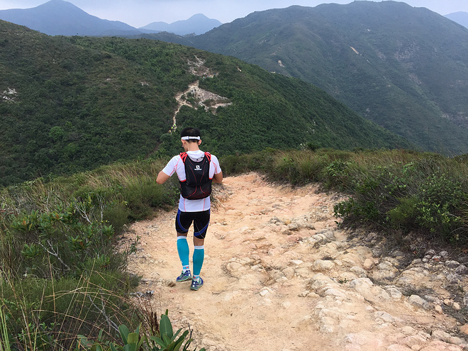 四个人，八条腿，一颗心，我们共同的乐施毅行者