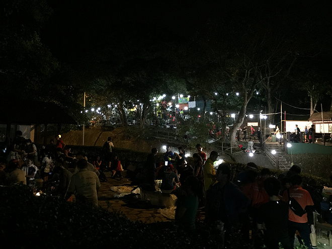 四个人，八条腿，一颗心，我们共同的乐施毅行者