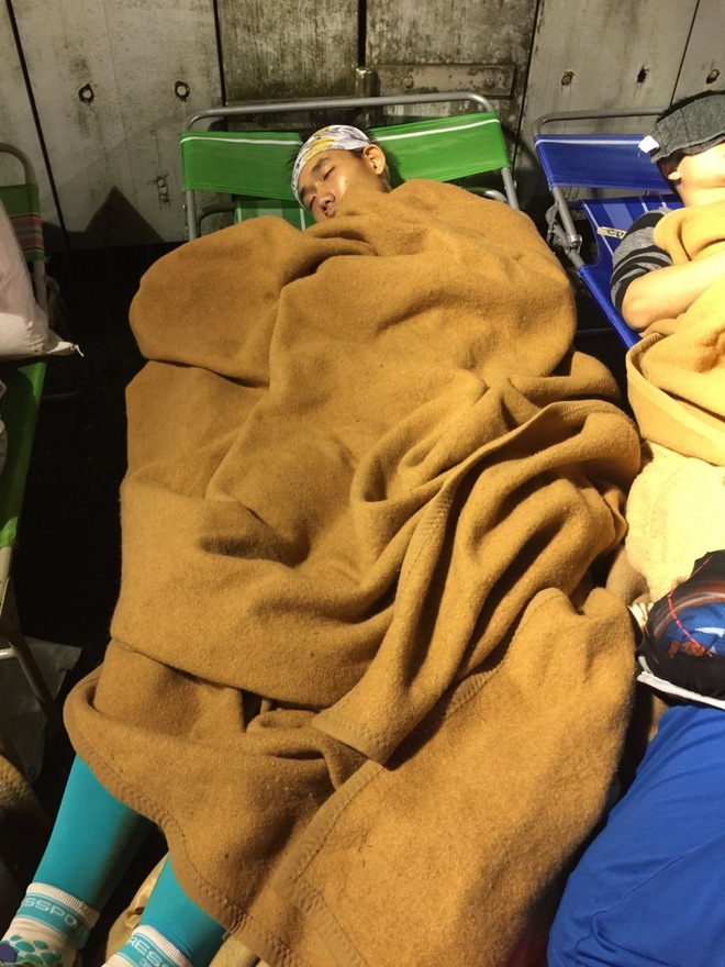 四个人，八条腿，一颗心，我们共同的乐施毅行者